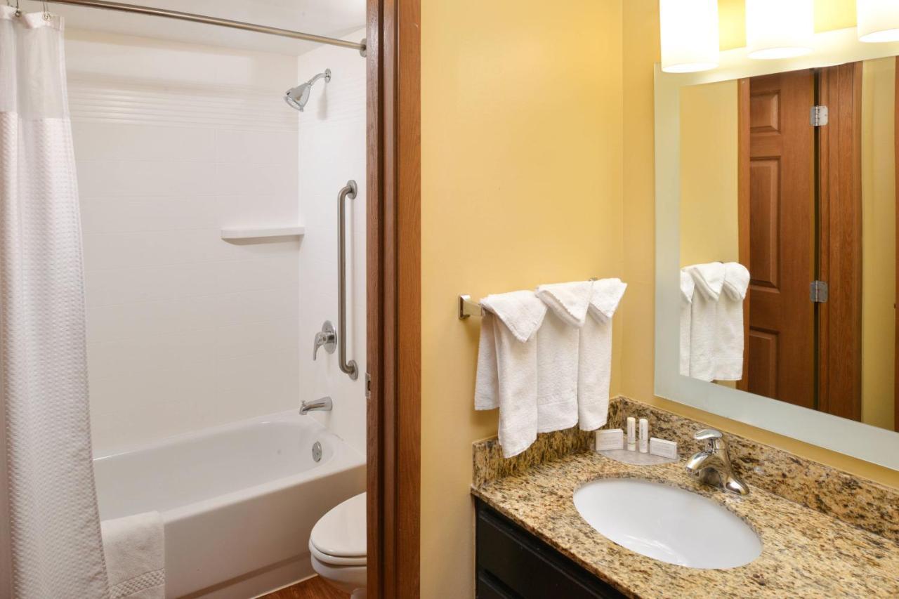 Towneplace Suites Miami West Doral Area Bagian luar foto